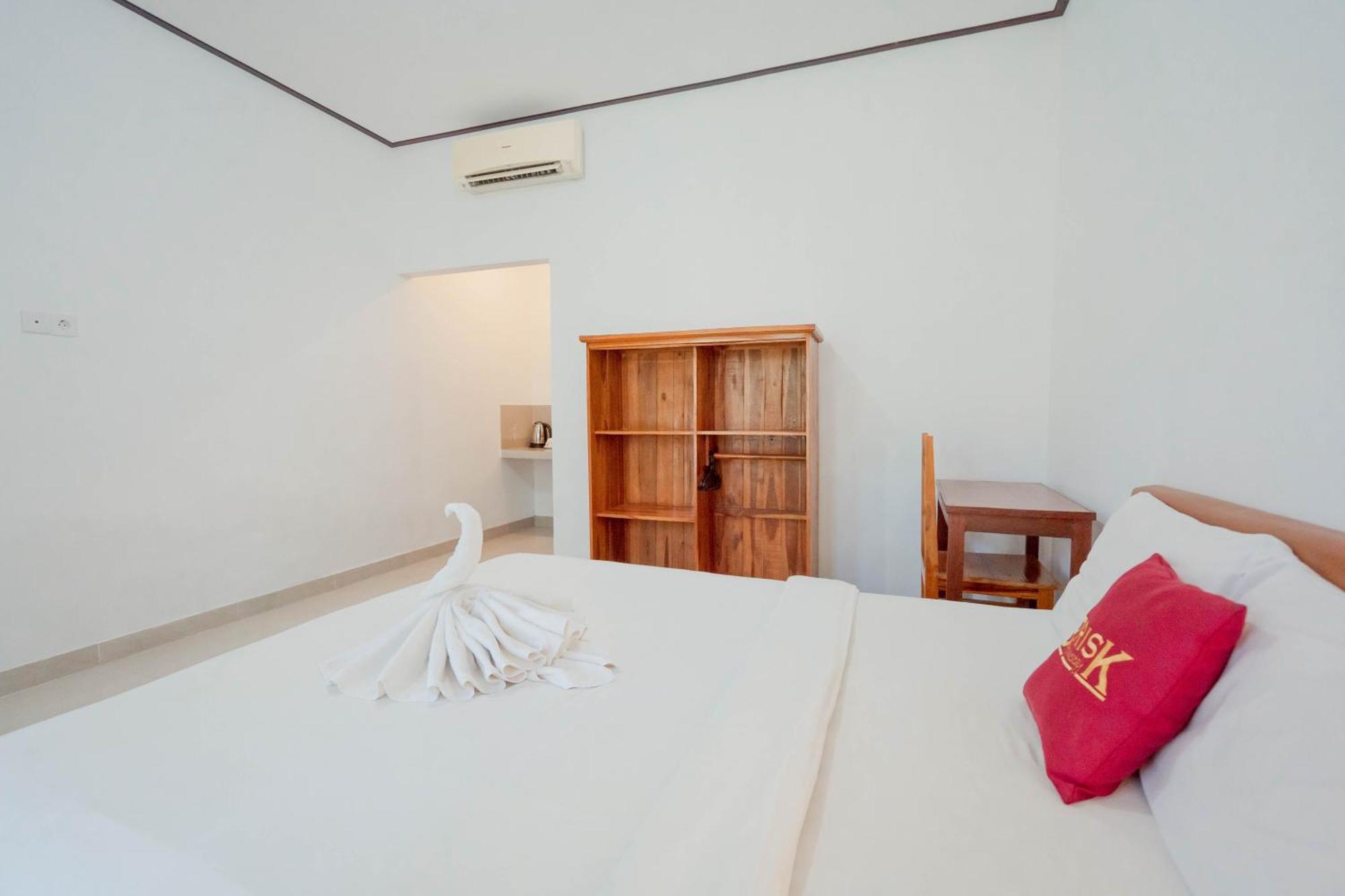 Brisk Homestay Uluwatu Redpartner エクステリア 写真