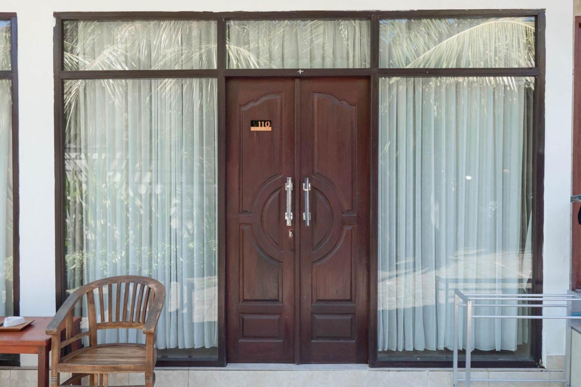 Brisk Homestay Uluwatu Redpartner エクステリア 写真