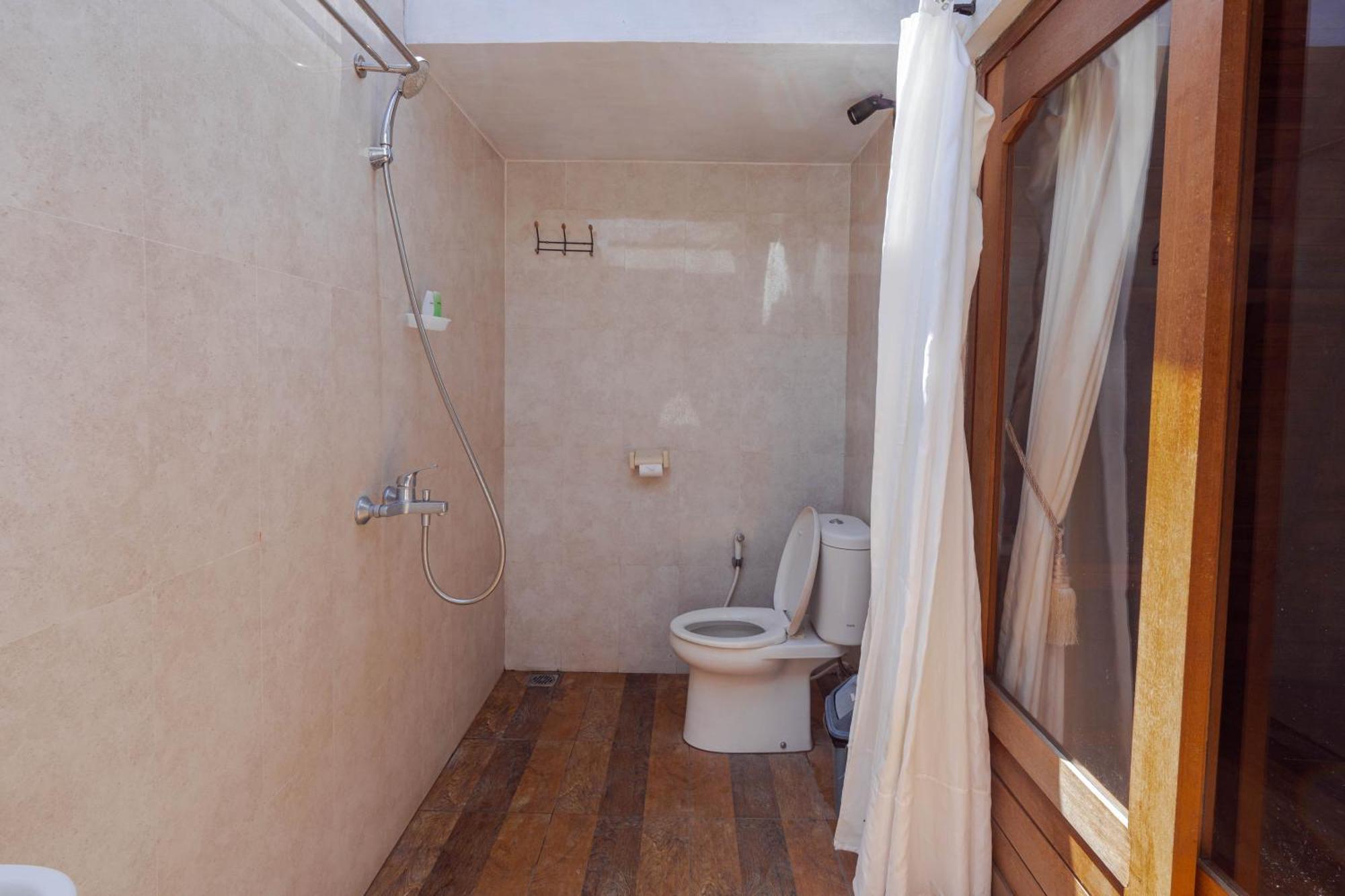 Brisk Homestay Uluwatu Redpartner エクステリア 写真