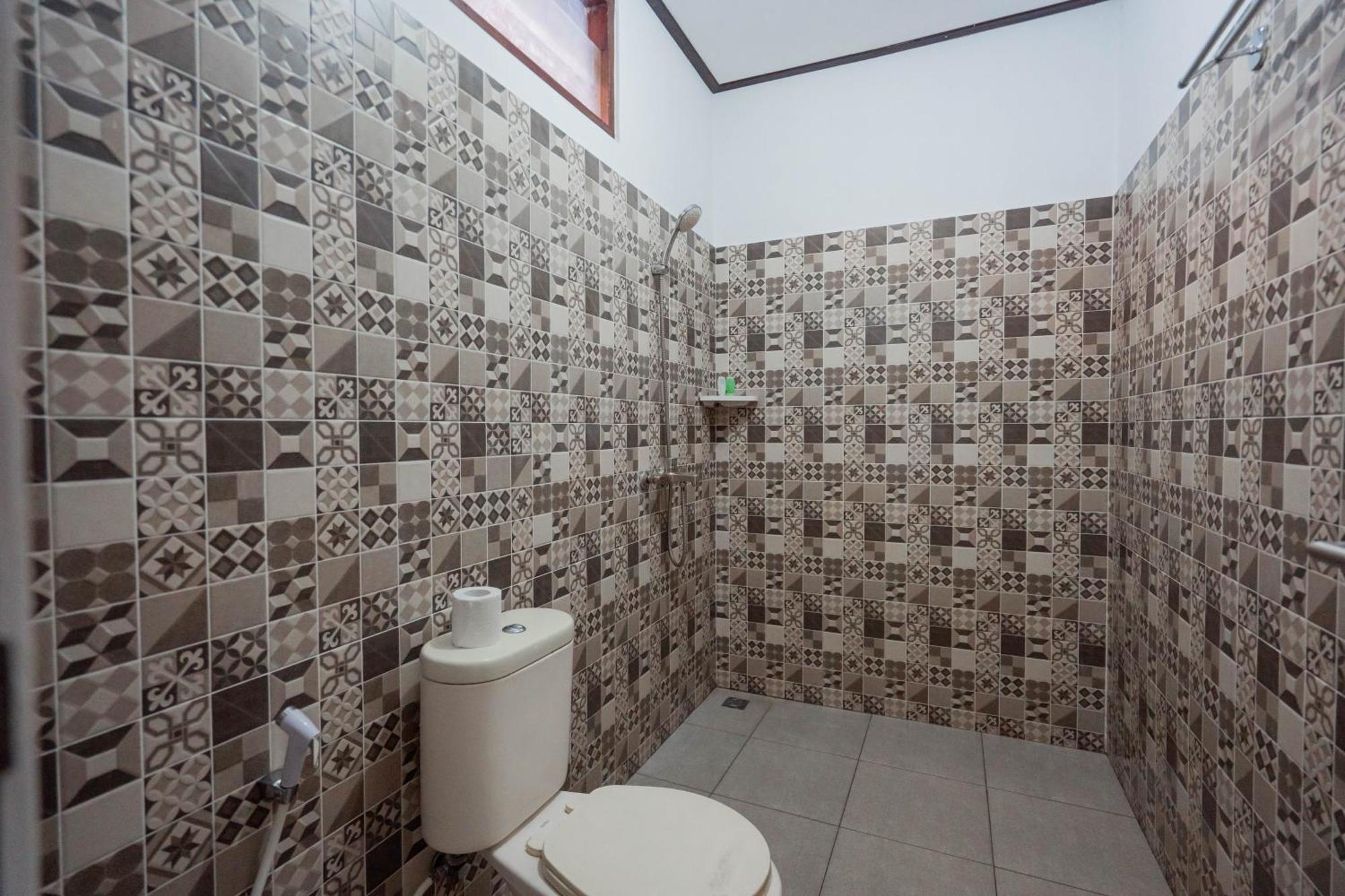 Brisk Homestay Uluwatu Redpartner エクステリア 写真